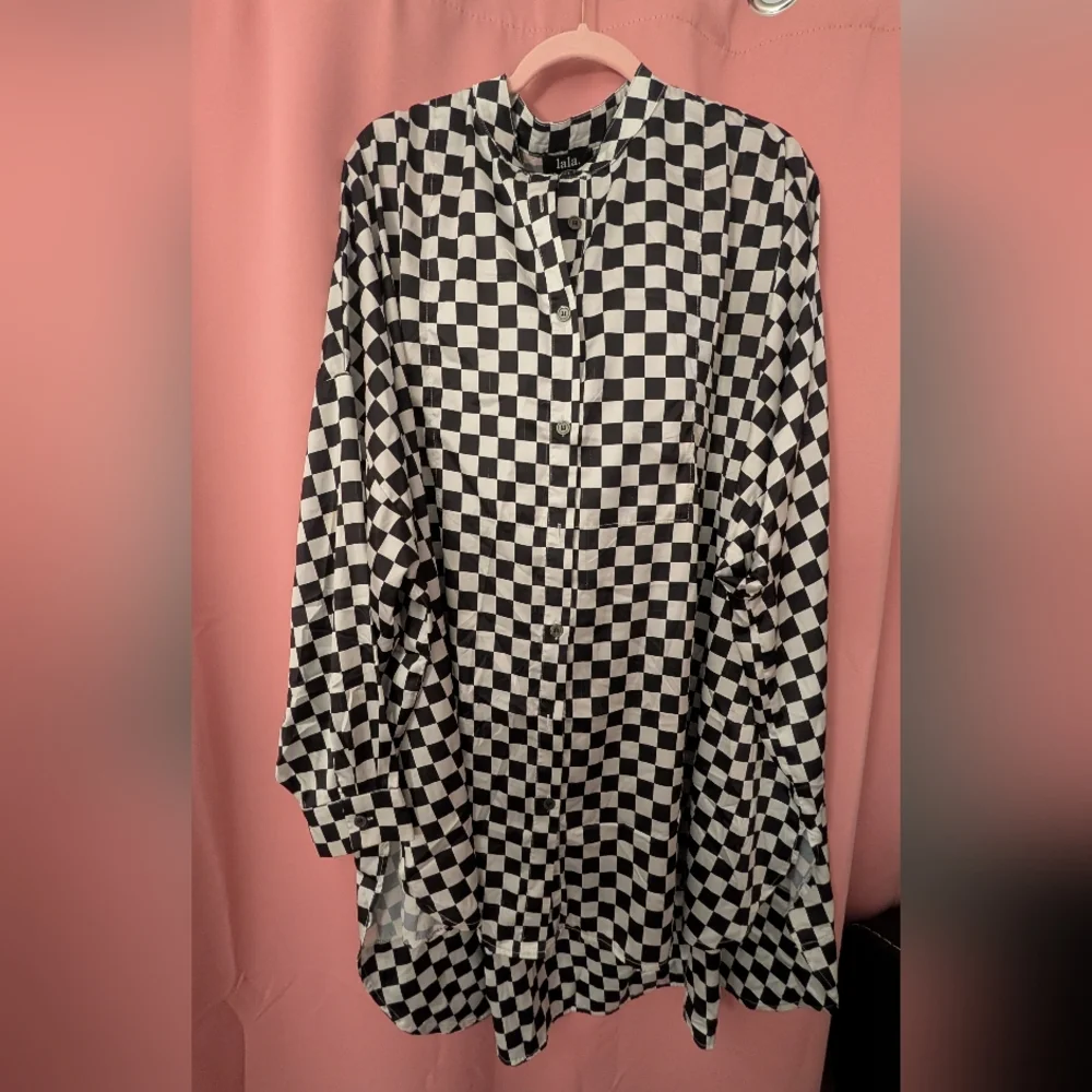 Lala Black and White Checkered Satin Set - Picture 2 of 3